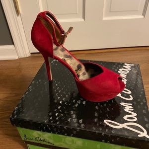 Sam Edelman Marina Platform Pumps